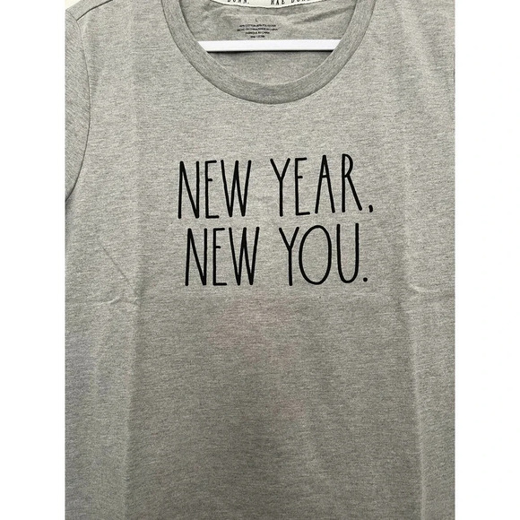 Rae Dunn "New Year New You" Tee Size Large NWT - Picture 4 of 6